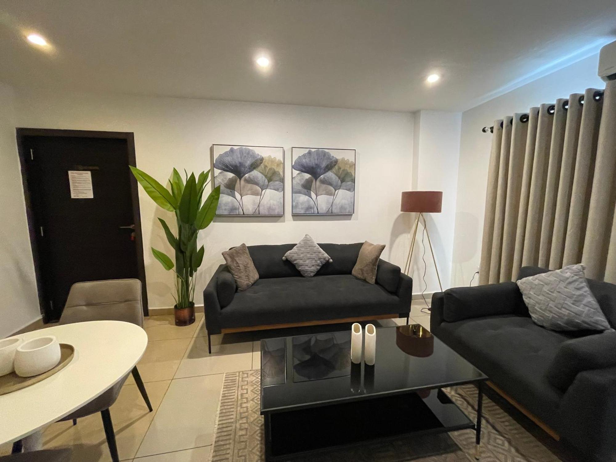 The Gallery Suites By Olive Gold Accra Luaran gambar